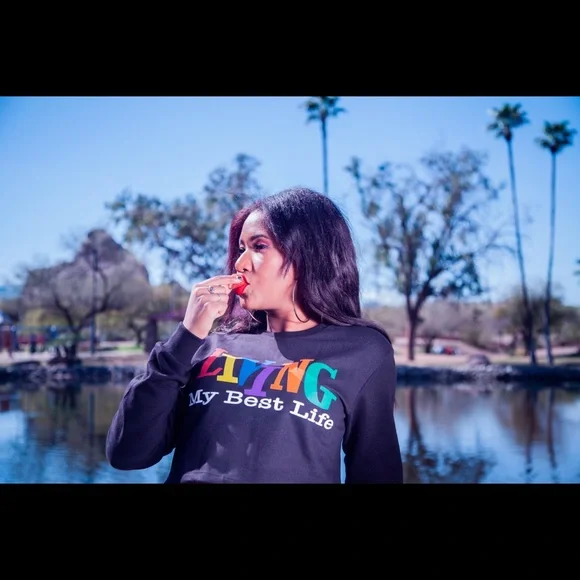 COPY - “Living My Best Life” Crop Top - Picture 4 of 8